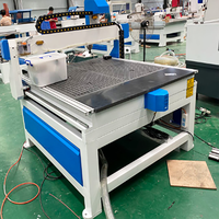 Machine de fraisage CNC 3 axes 4x4 à bas prix et kit de table à vendre