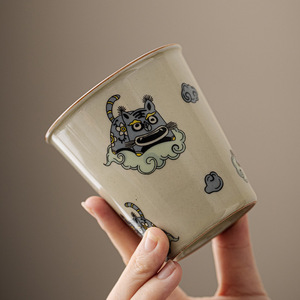 Il design in stile cinese aggiunge ali come una tigre, con un <span class=keywords><strong>buon</strong></span> simbolismo. Regalare tazze di ceramica - Product Image 1