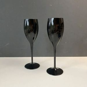 Flûtes à champagne en polycarbonate jaune incassable avec logo personnalisé OEM, gobelets en plastique PP pour mariage et fête - Product Image 4