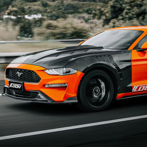 Capot de moteur de capot avant de fibre de carbone de style 004 pour <span class=keywords><strong>Ford</strong></span> <span class=keywords><strong>Mustang</strong></span> 2018-2023 - Product Image 1