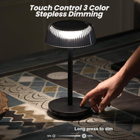 Lampe de table LED créative portable rechargeable en gros pour restaurant, lampe de dîner romantique moderne de luxe, lampe de bureau