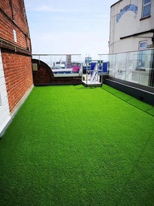 Trung Quốc nhà máy tổng hợp Turf cỏ nhân tạo cho vườn hoặc sân sau cỏ và tổng hợp cỏ cho hồ bơi - Product Image 4