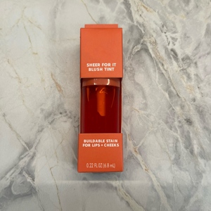 Blush Líquido Sheer Style em Múltiplas Cores, Uso Duplo para Lábios e Bochechas, Efeito Natural de Longa Duração - Product Image 2
