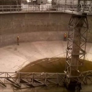 Service de revêtement en FRP résistant aux produits chimiques, anticorrosion, imperméable pour les réservoirs industriels, les tuyaux et le béton - Product Image 1