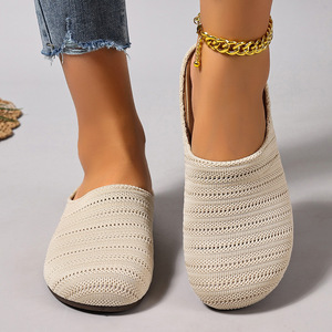 Colección Verano 2025 de Baotou, Chanclas Retro para Mujer, Cómodas y Transpirables, Parte Superior de Malla, Forro de Algodón, Sandalias de Exterior - Product Image 2