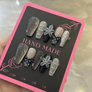 Uñas postizas largas hechas a mano con efecto ojo de gato plateado, arte 3D de flor azul y perlas, uñas de boda de lujo de alta gama al por mayor - Product Image 2