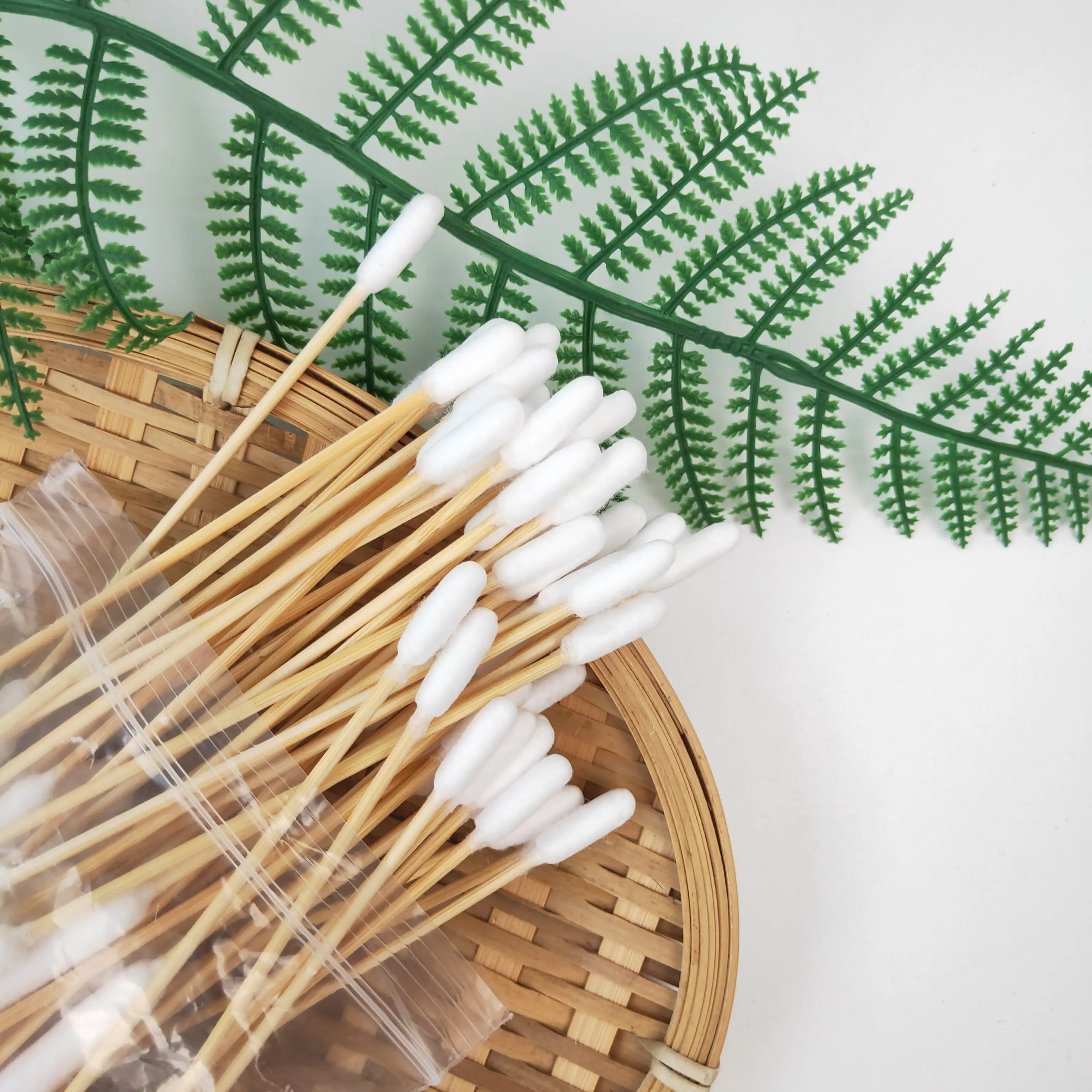 Eco Friendly Bamboo Stick Q Tips Manufacturers Long Bamboo Cotton Buds Wooden Largh Ear Cotton Swab