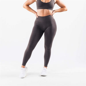Leggings de Yoga Jacquard sin Costuras al por Mayor, Leggings Deportivos de Cintura Alta con Control de Abdomen y Efecto Push-Up, Leggings de Gimnasio Personalizados para Mujer - Product Image 3