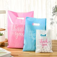 Sacs en plastique découpés à la forme pour emballage de vêtements, sacs de shopping en plastique « Merci » pour boutiques, cadeaux et magasins de détail – Vente chaude