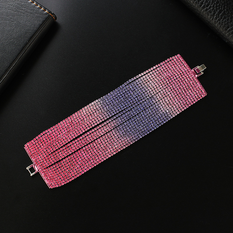 Middle purple
