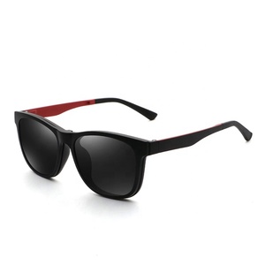 <span class=keywords><strong>Occhiali</strong></span> Set <span class=keywords><strong>Con</strong></span> La <span class=keywords><strong>clip</strong></span> Magnetica Su <span class=keywords><strong>Occhiali</strong></span> Da Sole Polarizzati Anti Bicchieri di Luce Blu Uv400 Per Le Donne Degli Uomini - Product Image 5