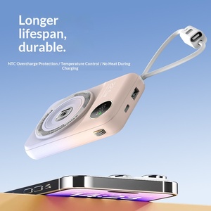 Nouvelle batterie externe magnétique portable 22,5 W à charge ultra-rapide 10000 mAh avec câble intégré et impression de logo <span class=keywords><strong>personnalisable</strong></span> - Product Image 1