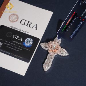 Pendentif en moissanite à coupe fantaisie serti de 4 pouces, croix 3D, rose, argent sterling 925 plaqué or rose, pendentif en moissanite - Product Image 2