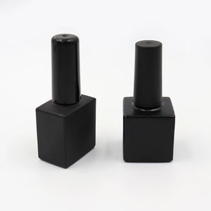 Botella de Vidrio Negra de 5 ml con Pulverizador y Logotipo Personalizado, Impresa con Serigrafía, para Esmalte de Uñas y Gel UV - Product Image 1