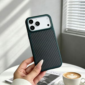 เคสกันกระแทก L188 หรูหรา ผลิตจากคาร์บอนไฟเบอร์และอะรามิดไฟเบอร์ สำหรับ iPhone 18 17 16 Pro Max ป้องกันรอยนิ้วมือ - Product Image 1