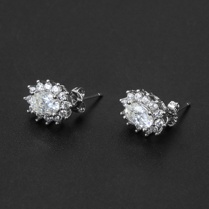 Oval Cut 2CT Sunflower Halo Moissanite <b>Stud</b> <b>Earrings</b> D VVS1 18K Gold Plated <b>Earrings</b> for Women Wholesale - Product Image 2