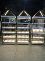 Vitrine de présentation de bijoux haut de gamme en forme de pyramide, or et blanc, en verre trempé, avec éclairage LED, verrouillable, pour boutique de bijoux