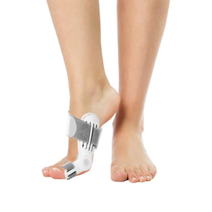 Attelle d'oignon réglable pour l'alignement des orteils et le soulagement de la douleur avec un matériau doux confortable Conception légère et port quotidien - Product Image 2