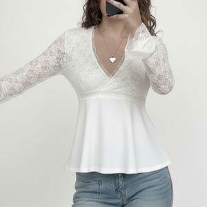 Lace Splicing Sheer Trumpet Sleeve <b>V</b>-<b>Neck</b> Long Sleeve Knit <b>T</b>-<b>Shirt</b> <b>Women</b> Sweet Casual Fashion Top - Product Image 2