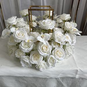 Centro de Mesa de Flores Artificiales Blancas de 60 cm, el Más Vendido de GreenLife, para Decoración de Mesa de Comedor y Banquetes - Product Image 5