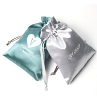 Sac de rangement en soie de satin, logo personnalisé, petite pochette cadeau en satin pour perruques et cils, sac à cordon