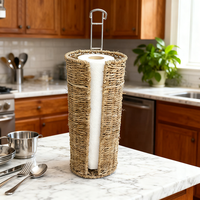 Porte-serviettes en papier tressé en jonc de mer, support de rouleau de comptoir rustique bohème, support vertical en rotin naturel pour rouleau de cuisine