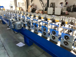 Uzun hizmet ömrü ayakta dikiş çatı paneli şekillendirme makinesi kendinden kilit çatı paneli rulo şekillendirme makinesi - Product Image 4