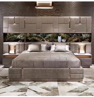 Lit Double en Cuir Haut de Gamme Luxe Italien Nouveau Design Moderne, Grande Tête de Lit, Lit King Size de Luxe pour Mobilier de Chambre