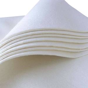 <span class=keywords><strong>Géotextile</strong></span> non tissé gris clair haute résistance <span class=keywords><strong>pour</strong></span> animaux de compagnie, géotextiles en filament thermiquement traités 120 g/m² <span class=keywords><strong>pour</strong></span> la voirie, l'agriculture et le drainage - Product Image 1