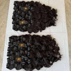 Extensiones de cabello rizado camboyano crudo 100% al por mayor, extensiones de cabello humano con cutícula alineada, tejido de templo indio crudo, extensiones de cabello humano alto - Product Image 1