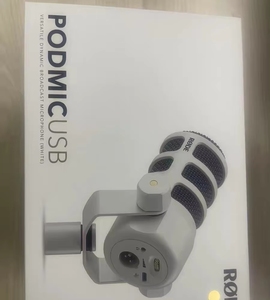 Microphone dynamique double connexion USB <span class=keywords><strong>RODE</strong></span> PodMic avec sortie casque intégrée, contrôle du volume et surveillance à latence nulle - Product Image 4