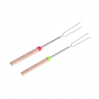 Brochettes télescopiques en acier inoxydable en forme de U avec manche en bois, personnalisées en usine, pour barbecue extérieur, faciles à utiliser