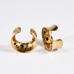 Edelstahl Ghost Ear Gewichte Kleiderbügel für dehnbare Mondform Messgeräte Stecker Mode <span class=keywords><strong>Body</strong></span> <span class=keywords><strong>Piercing</strong></span> Schmuck 10MM-25MM - Product Image 6