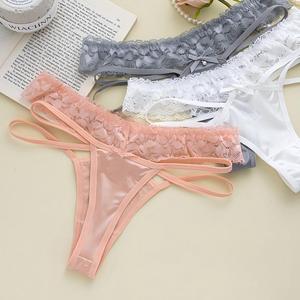 กางเกงในสตรีแบบขายส่ง ผ้าลูกไม้ซาติน สายไขว้ปรับได้ ประดับโบว์ เอวต่ำ ทรงจีสตริง ระบายอากาศได้ดี เซ็กซี่  OEM ODM - Product Image 1