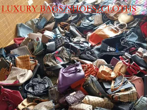 กระเป๋าแบรนด์เนมมือสองสำหรับผู้หญิง แฟชั่นสวยเก๋ - Product Image 3