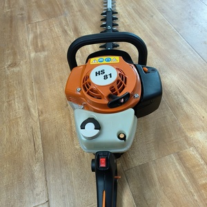 เครื่องตัดแต่งพุ่มไม้แบบใช้น้ำมันเบนซินเกรดอุตสาหกรรม ขนาด 22.7 ซีซี พร้อมเครื่องยนต์ 2 จังหวะ ใบมีดสองด้าน สำหรับตัดแต่งสวน-ST HS81 HS81T <span class=keywords><strong>HS81R</strong></span> - Product Image 3