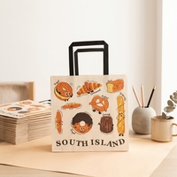 Sacs en papier personnalisés en gros, emballages cadeaux élégants avec poignées, matériau kraft durable pour la vente au détail et les événements