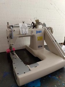 จักรเย็บผ้าอุตสาหกรรมแบบโซ่เย็บแขน DT-927PL DOIT - Product Image 2