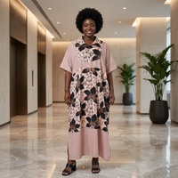 Robe longue kaftan grande taille pour femme, style africain, avec bordure à motif damier abstrait, turban organique, longueur ras du sol, tenue modeste d'inspiration ethnique