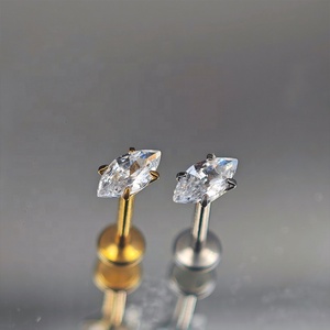 Pendientes de titanio F136 al por mayor, sin rosca, con circonita en forma de pera, engaste de garra, parte trasera plana, joyería perforada para labios - Product Image 1