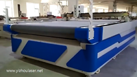 Heißer Verkauf YIZHOU CNC Vibrations schneide maschine PET-Platte Polyester filz V-Cut Falten für Zeichen Digital pumpe SPS Motor Motor