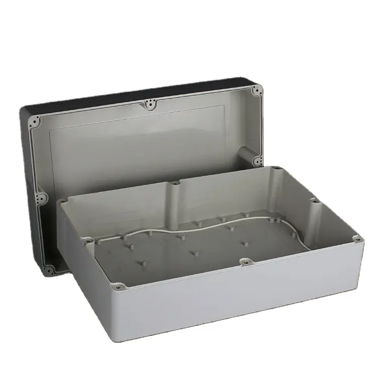 SAIPWELL 600*400*220mm UV Protection Grey Cover 3 Buckles Electric PC Waterproof Box Plastic Waterproof Junction Box with IP66