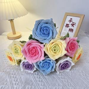 2025 Crochet fleur artificielle Rose plante fleur bouquet Valentine cadeau décoration de mariage à la main <span class=keywords><strong>tige</strong></span> rose petite fleur rose - Product Image 4