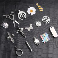Collier Hip Hop DIY Versatile Titane Acier Chaîne Pendentif Personnalisé Jumpy Chandail Chaîne Accessoires Pour Homme Anfd Femmes