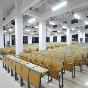 Style planche de <span class=keywords><strong>bois</strong></span> avec tableau d'écriture salle de classe universitaire avec bureaux et chaises connectés chaises de salle de classe scolaire - Product Image 6