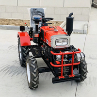 Mini-tracteur polyvalent 4x4 avec double charrue, moteur 15 CV, transmission par engrenages pour l'agriculture et l'horticulture à petite échelle