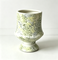 Vase sur piédestal en céramique vert moucheté vintage Art Déco, urne rétro émaillée écologique, centre de table floral pour la maison et les mariages