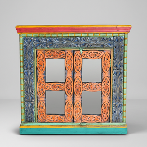 Armoire de rangement vintage en bois massif peinte à la main avec porte sculptée, meuble artisanal pour cuisine et salon - Product Image 1