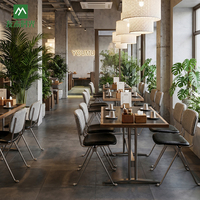 Ensemble de mobilier de café moderne et minimaliste sur mesure : table carrée en bois, chaises de salle à manger en métal, banquette pour restaurant commercial