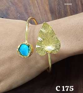 กำไลข้อมือโลหะผสมแบบลูกปัด ประดับด้วยพลอยหลากสีดำธรรมชาติ รุ่นลูกปัดมุกสำหรับคู่รัก ปรับขนาดได้ - Product Image 3